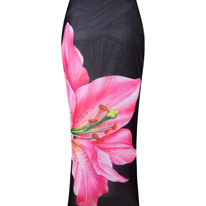 Damen Elegante Strandmode mit Blütenmuster Echo Archiv