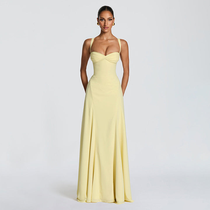 Damen Elegantes und figurbetontes Abendkleid mit drapierten Cups Echo Archiv