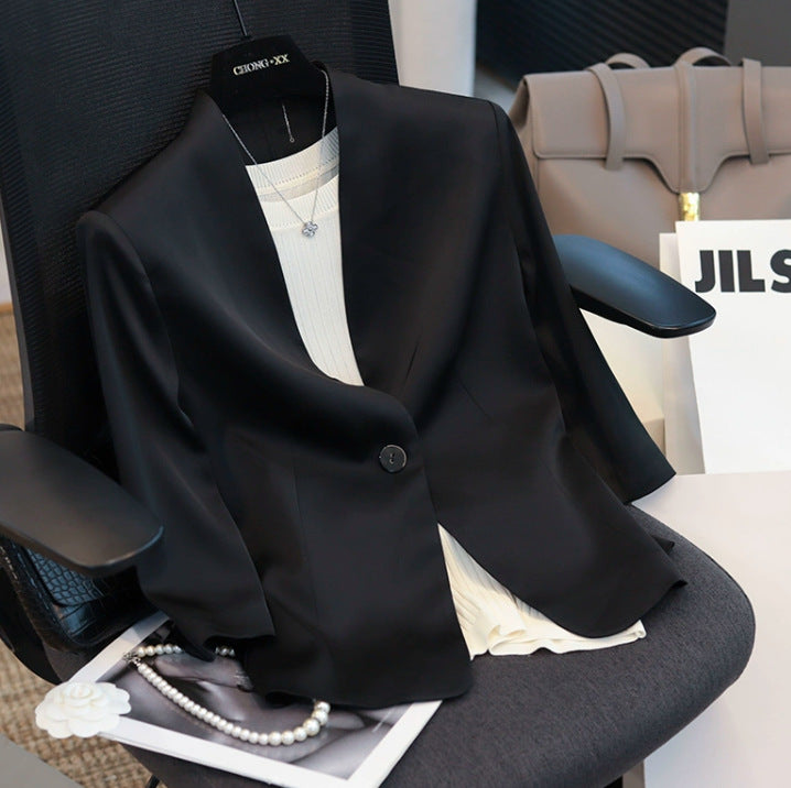 Damen Minimalistischer taillierter Einreihiger Blazer ohne Revers mit offener Kragenlinie Echo Archiv