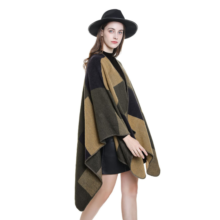 Damen Dreieckiger Strickponcho mit geometrischem Jacquardmuster und Ziernaht – Veloura