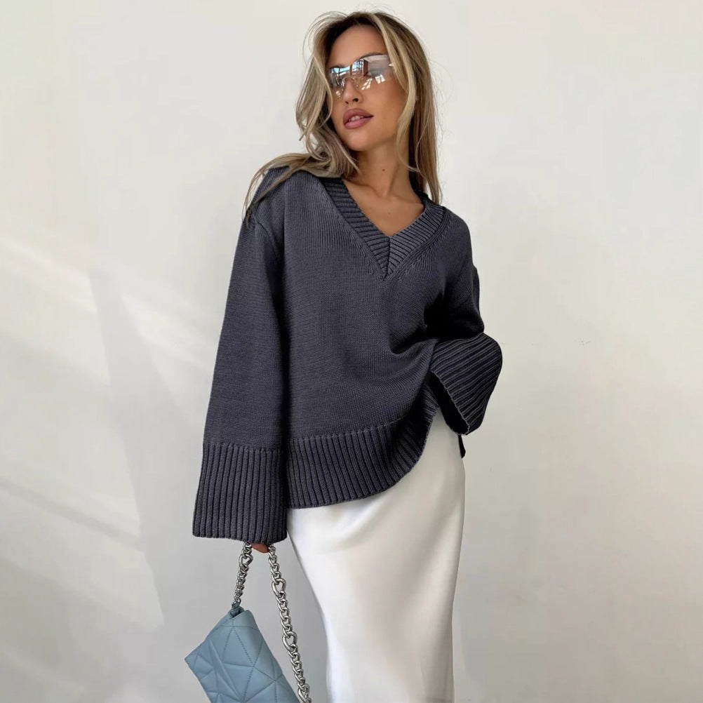 Damen nan oversized Feinstrickpullover mit tiefem V-Ausschnitt, gerippten Bündchen und lockerer Silhouette Echo Archiv