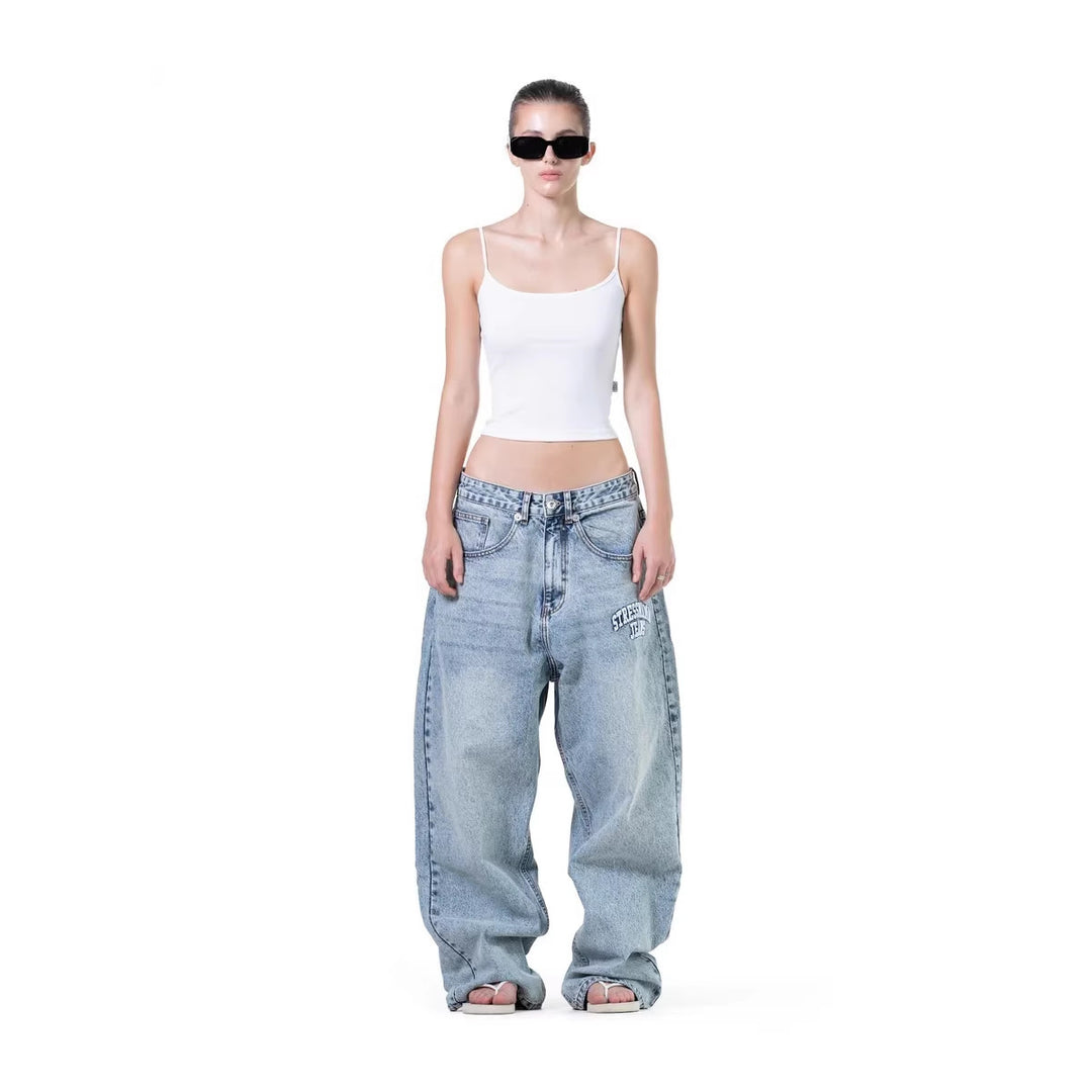 Damen weite Denim-Jeans mit stilvollem Stickdesign Echo Archiv