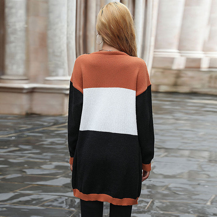 Damen Langer Relaxed-Cardigan aus weichem Feinstrick mit Farbblock‑Design und aufgesetzten Tascheneinsätzen Echoarchiv