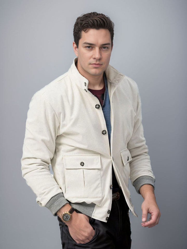 Herren sportliche Cordjacke mit praktischen Taschen und modernem Design Echoarchiv