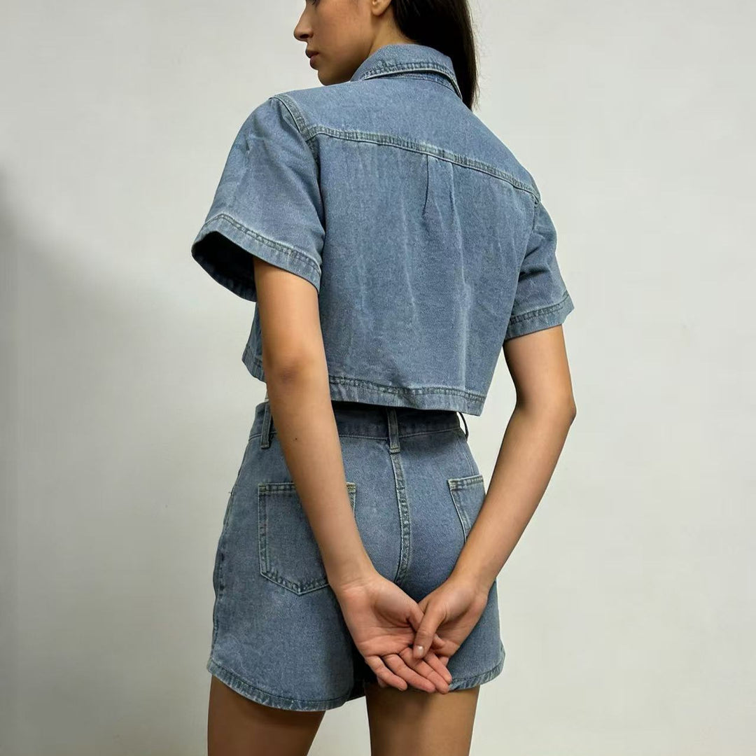 Damen modisches cropped Hemd mit aufgesetzten Taschen und lässigen Shorts Echo Archiv