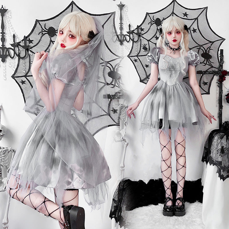 Damen Gothic Brautkleid mit Tüll- und Spitzenverzierungen Echo Archiv