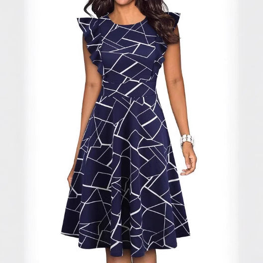 Damen elegantes Sommerkleid mit Rüschendetails und floralem Muster Echo Archiv