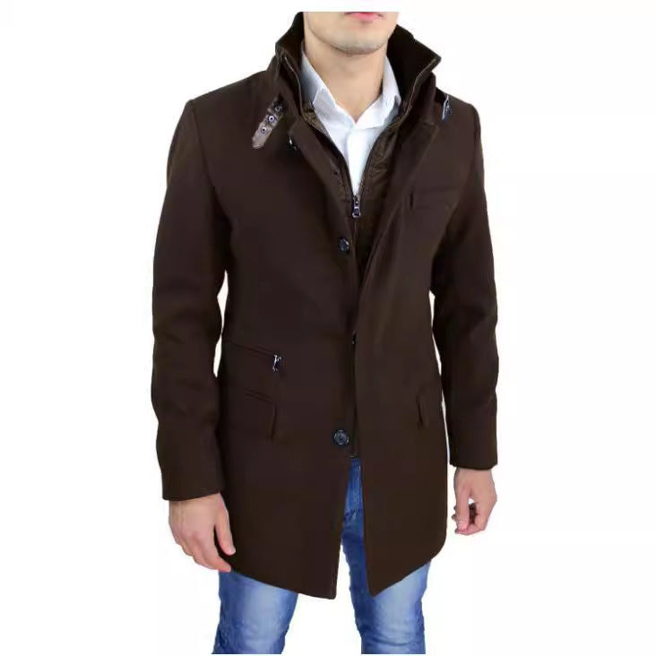 Herren modischer Warmjacke mit innovativem Innenfutter Echoarchiv