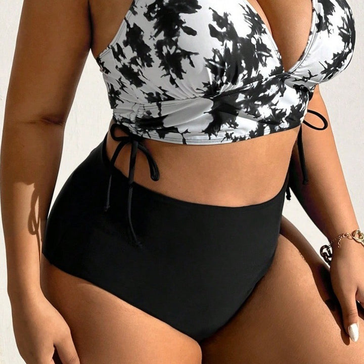 Damen Hochgeschnittener Bikini mit floralem Muster Echo Archiv