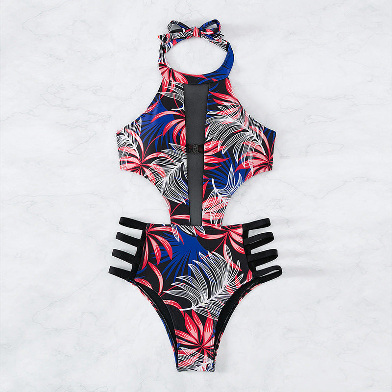 Damen Hochgeschlossener Badeanzug mit floralem Muster und Cut-Out Details Echo Archiv