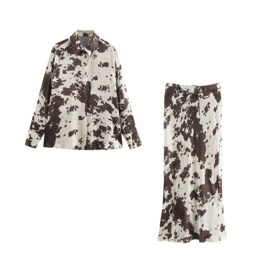 Damen 70+ weite seidige Hemdbluse mit Cow‑Print und verdeckter Knopfleiste Echo Archiv