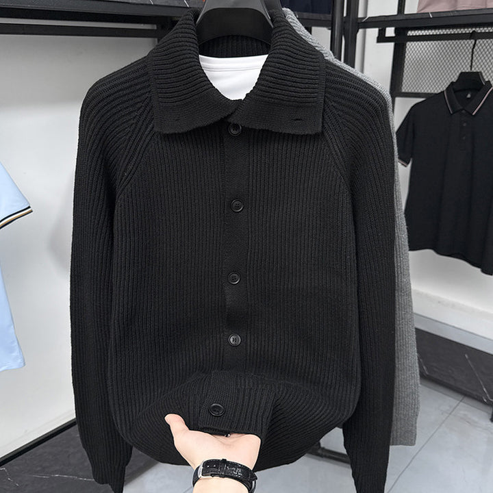 Herren Strickjacke mit weichem Rippstrickmuster und Button-Down-Kragen Echoarchiv