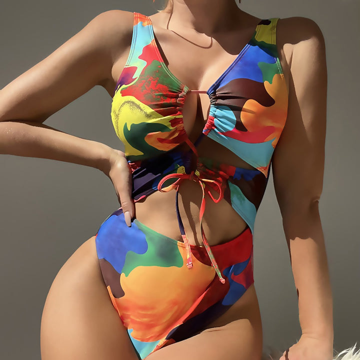 Damen Einteiler Badeanzug mit buntem Cut-Out-Design Echo Archiv