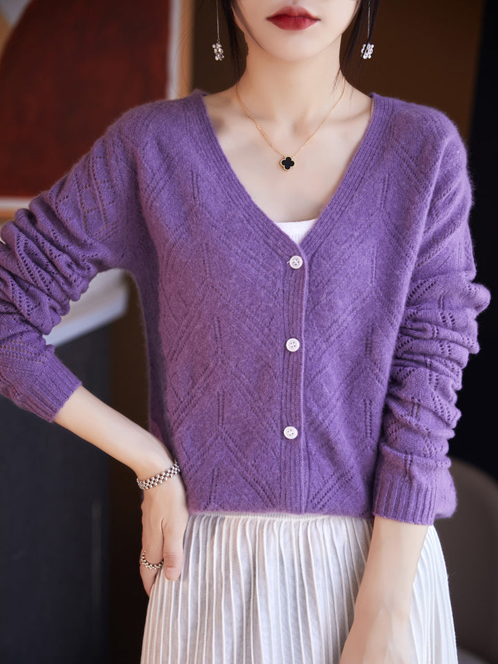 Damen Leichter Ajourcardigan mit geometrischer Lochstruktur und kastiger Kurzform Echoarchiv