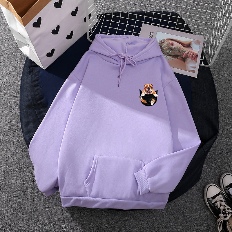 Unisex Kapuzenpullover mit Bulldoggen-Taschenpatch, oversized Schnitt und angerauter Fleece-Innenseite – Auréline
