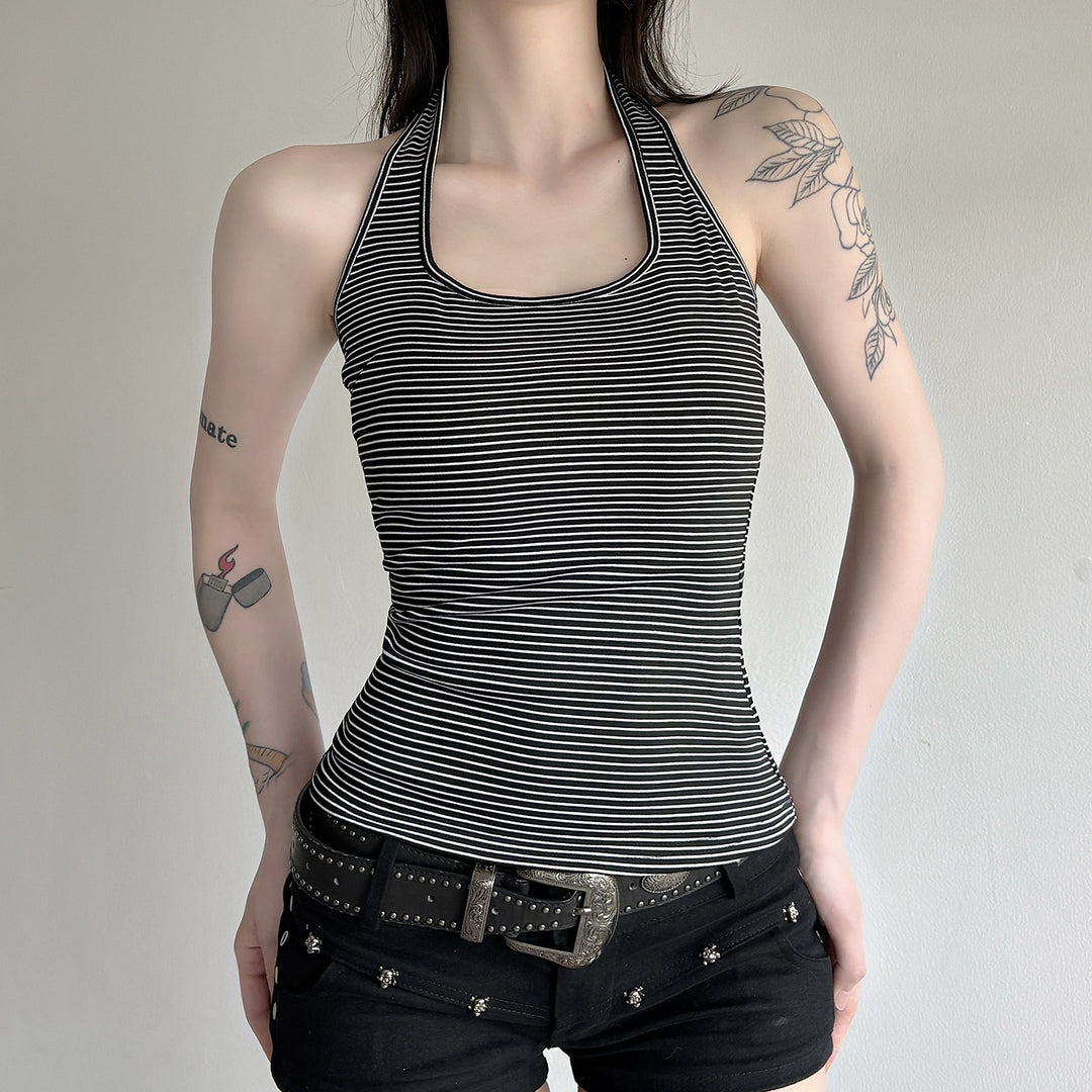 Damen Sportliches Haltertop mit breitem Kragen und feinen Streifen Echo Archiv