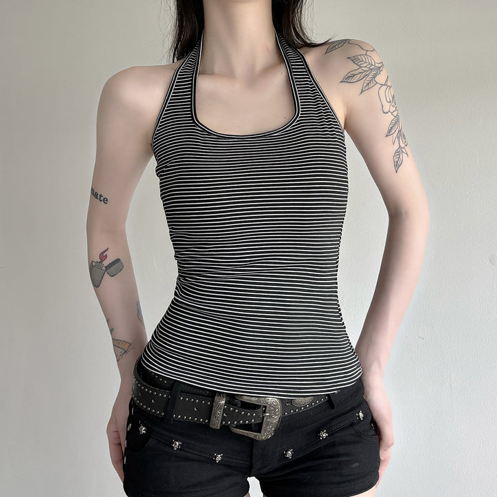 Damen Sportliches Haltertop mit breitem Kragen und feinen Streifen Echo Archiv
