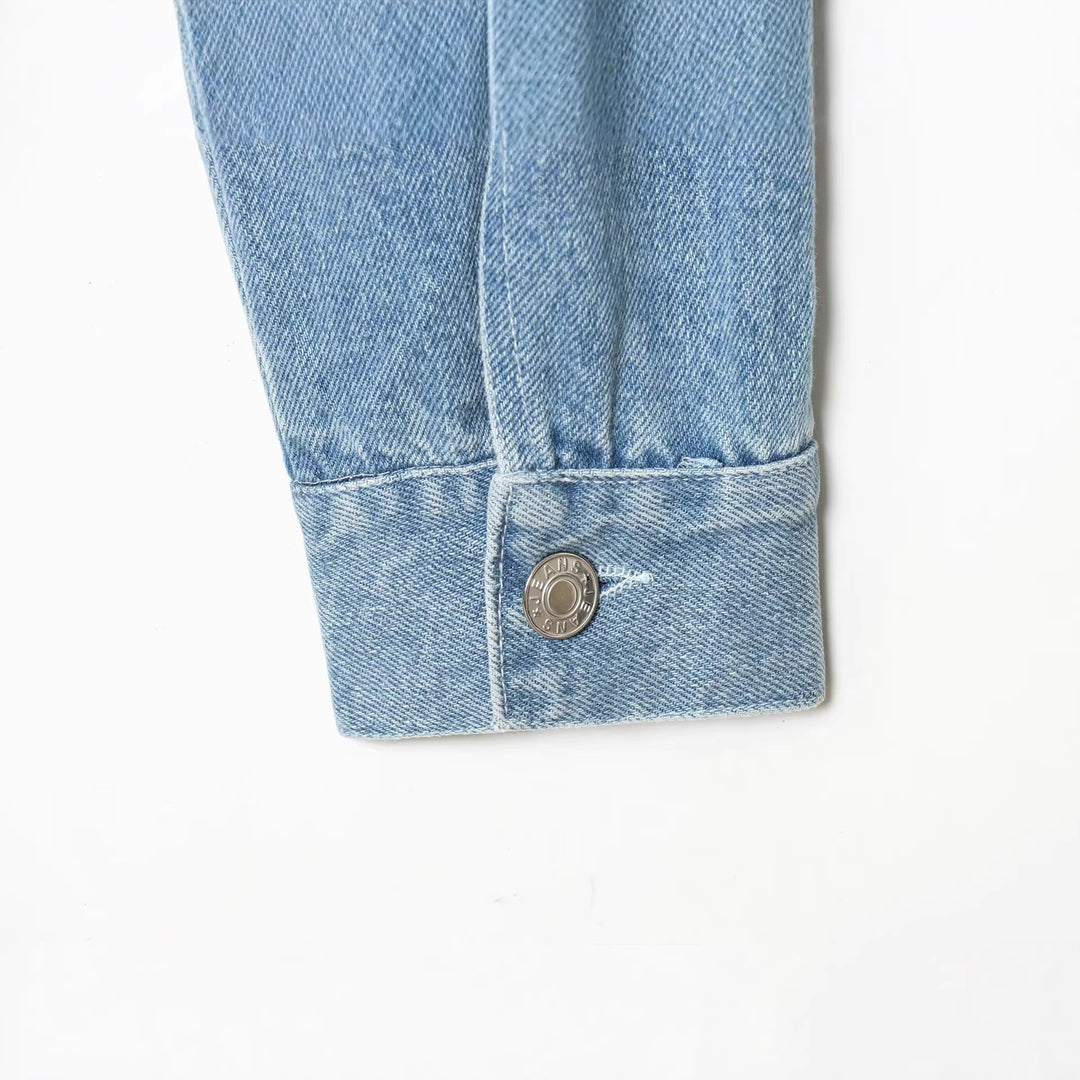 Damen Cropped Jeansjacke mit asymmetrischem Saum und aufgesetzten Pattentaschen Echoarchiv