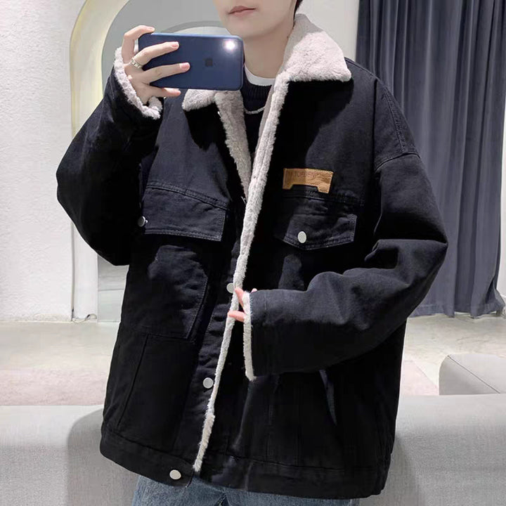 Herren Gefütterte Oversized Denimjacke mit Teddyfutter und Pattentaschen Echoarchiv