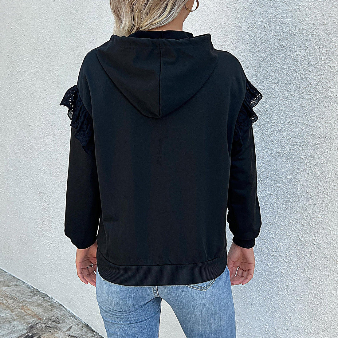 Damen Kapuzenpullover mit Spitzenvolants an den Schultern Echoarchiv