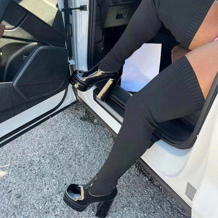 Damen Overknee-Stiefel mit plateau-sohle und elastischer Schaftkonstruktion Echoarchiv