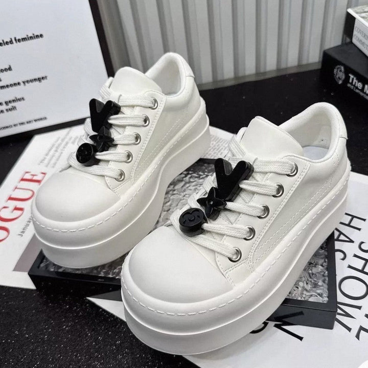 Damen Modische Sneakers mit auffälligem Design Echo Archiv