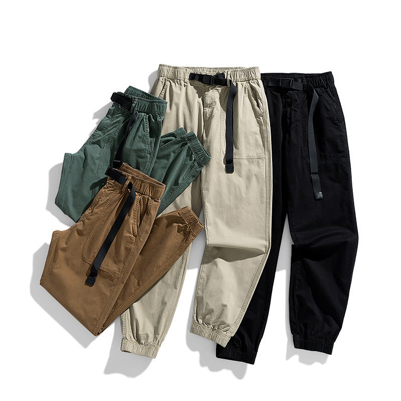 Herren Casual-Joggerhose aus Baumwoll‑Twill mit elastischem Bund, integriertem Webgürtel und geripptem Knöchelabschluss Echo Archiv
