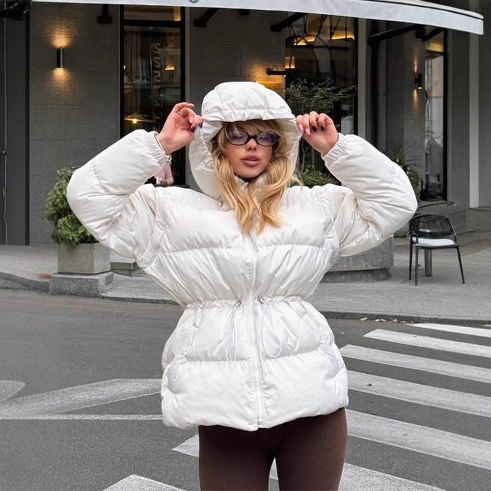 Damen Wattierte Kapuzen‑Steppjacke mit Taillen‑Kordelzug und Boxy‑Ärmeln Echoarchiv