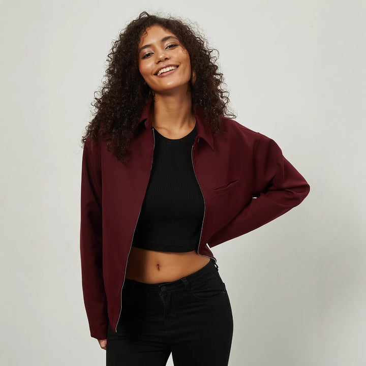 Damen Boxy Overshirt-Jacke mit Metallreißverschluss und Hemdkragen Echoarchiv