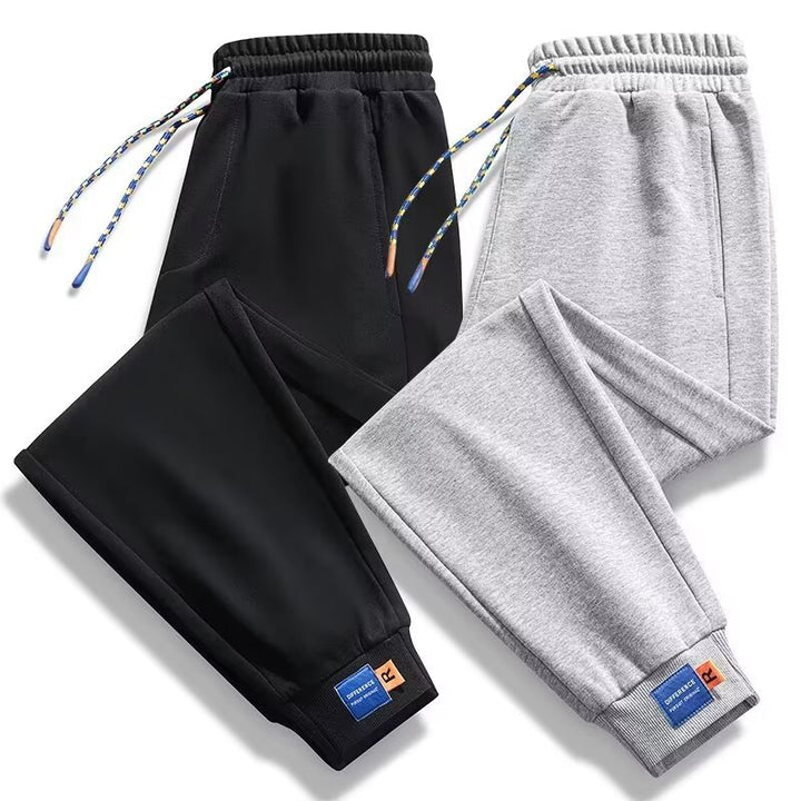 Herren Sportliche Jogginghose mit praktischen Taschen Echoarchiv