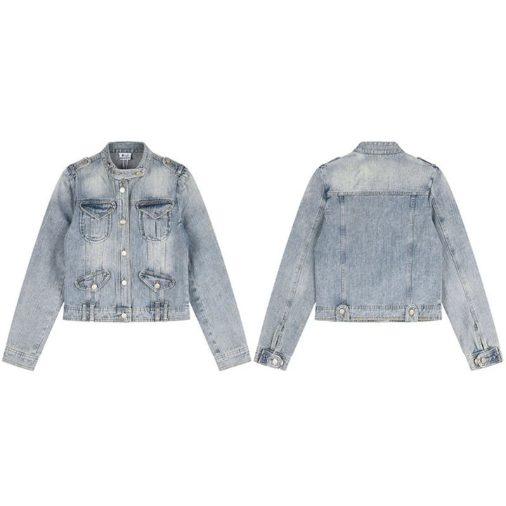 Damen Kurze Jeansjacke im Military-Stil mit Stehkragen, Schulterklappen und Pattentaschen Echoarchiv
