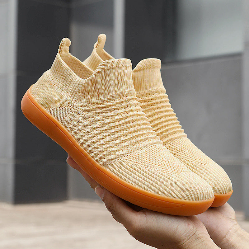 Unisex nan sockenähnlicher Stricksneaker mit elastischem Schaft und rutschfester Gummisohle Echo Archiv