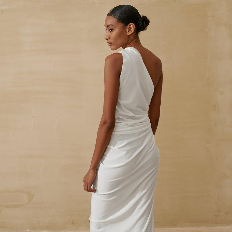 Damen Elegantes Wickelkleid mit schimmerndem Satin und hohem Schlitz Echo Archiv