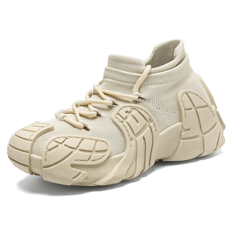 Herren nan massiver Sneaker mit sockenähnlichem Strickschaft, geformten Gummiapplikationen und griffiger Profilsohle Echo Archiv