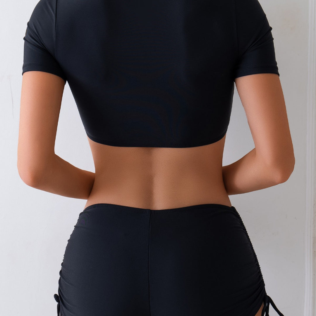 Damen Crop Top und hoch geschnittene Badeshorts Echo Archiv