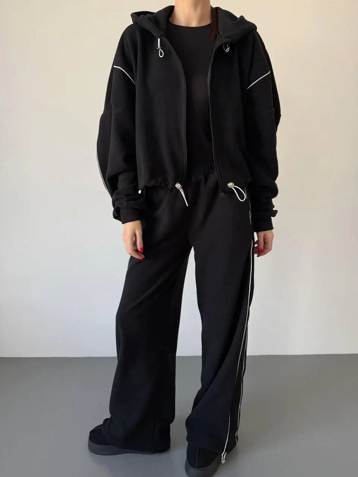 Damen gekürztes Zip-Hoodie mit Tunnelzug und hochgeschnittener weiter Fleece-Loungehose – Auréline