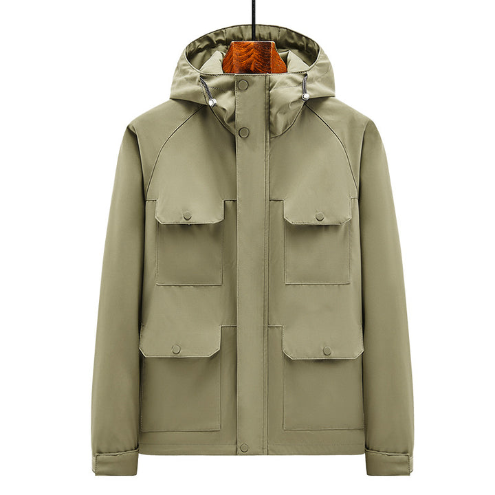 Herren Outdoor-Jacke mit multifunktionalen Taschen und verstellbarem Kapuzenkragen Echoarchiv