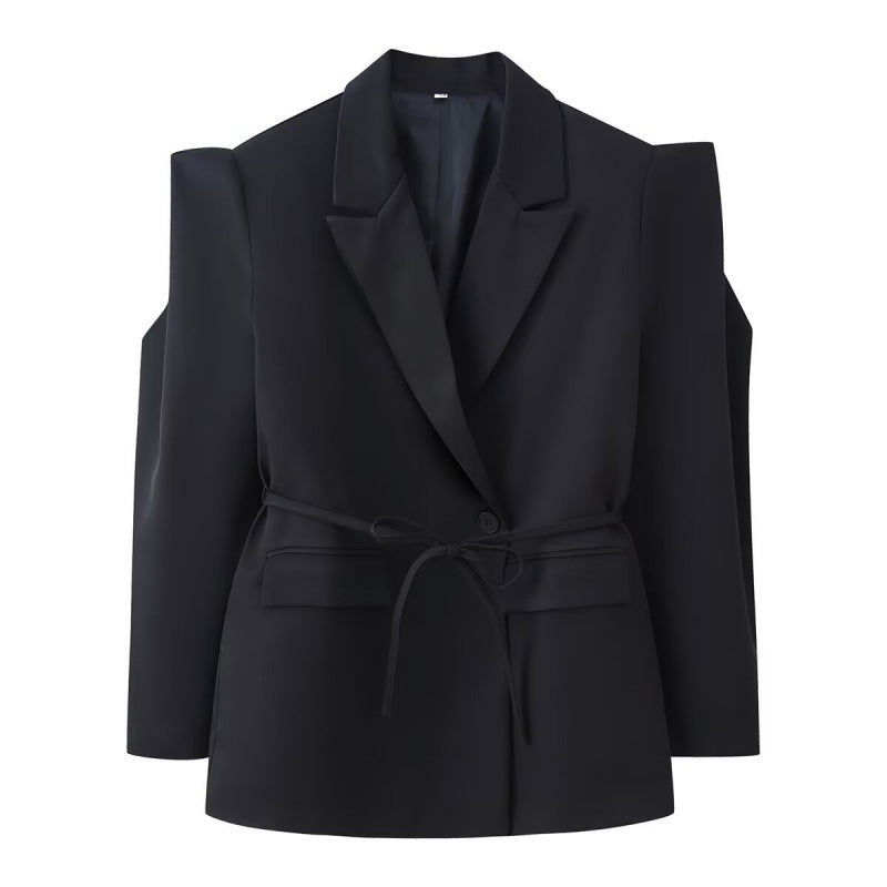 Damen Taillierter Blazer mit zarter Bindeband-Taille, betonter Schulterpartie und Pattentaschen Echo Archiv