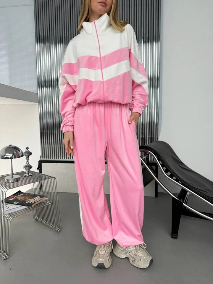 Damen Retro-inspiriertes Samt-Trackset mit Chevron-Design, Stehkragen und weiter High-Waist-Jogger – Avérine