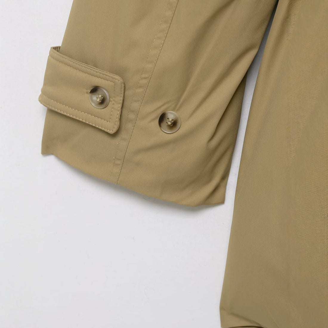 Damen Kurztrench mit Taillengürtel und Schulterklappen Echoarchiv