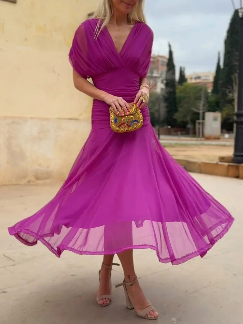 Damen nan elegantes bodenlanges Abendkleid mit drapierter Schulterpartie und luftiger Chiffon-Rock Echo Archiv
