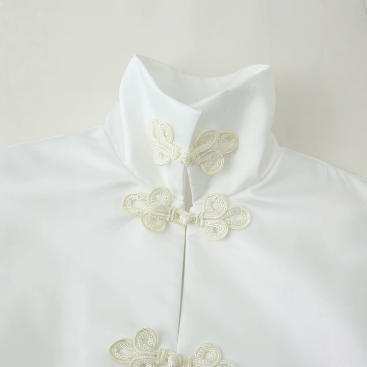 Damen Kurzer Blouson mit Stehkragen und dekorativen Knebelverschlüssen Echo Archiv