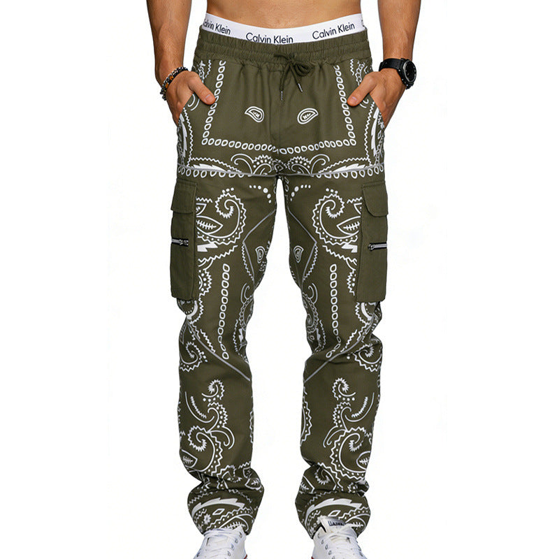 Herren Cargo-Hose mit Bandana-Print, elastischem Bund und Zipper-Taschen – Bravaro