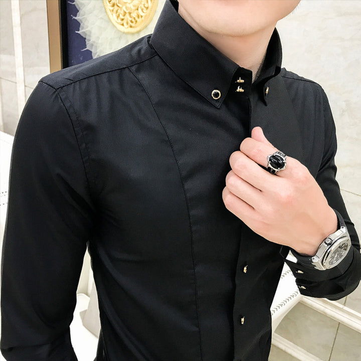 Herren Elegantes Langarmhemd mit feinen Knopfdetails Echoarchiv