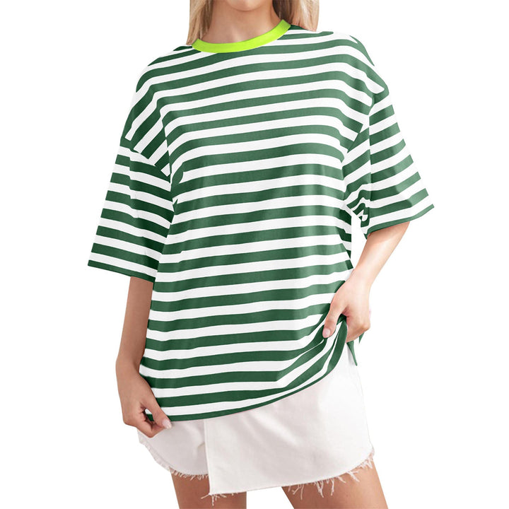 Damen Lässiges Oversized T-Shirt mit breiten Streifen Echoarchiv