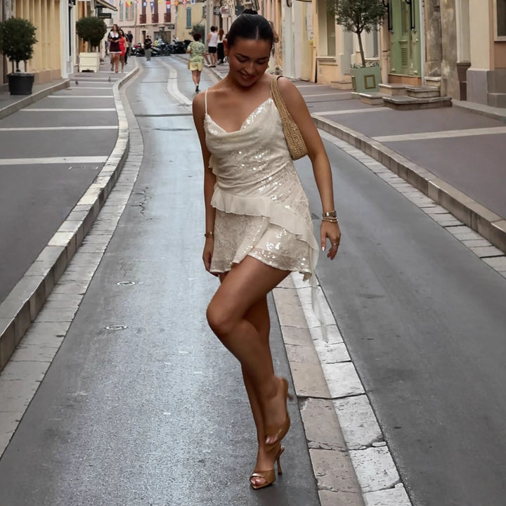 Damen funkelndes Minikleid mit Rüschendetails und verzierten Pailletten Echo Archiv