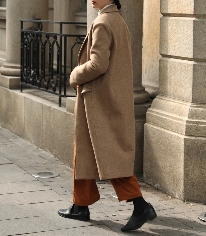Damen Elegante und moderne Wool Trenchcoat Echoarchiv