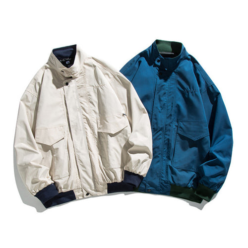 Herren Boxy-Bomberjacke im Utility-Stil mit hohem Stehkragen und aufgesetzten Klappen Echo Archiv