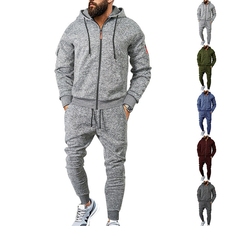 Herren sportlicher Freizeitanzug mit Kapuzenjacke und bequemen Jogginghosen Echoarchiv