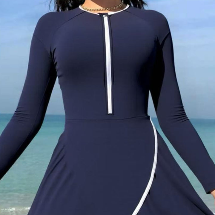 Damen modischer Schwimmanzug mit Wickeldesign und langem Arm Echo Archiv